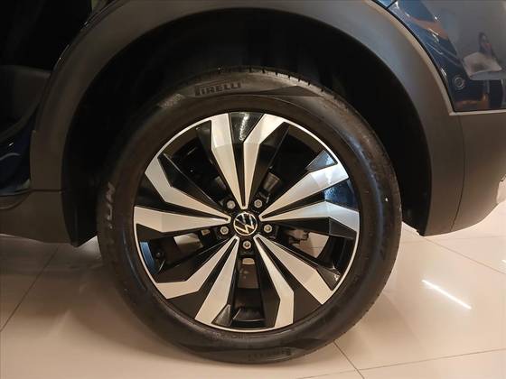 VOLKSWAGEN T-CROSS 1.4 250 TSI TOTAL FLEX HIGHLINE AUTOMÁTICO — foto 17