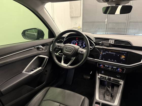 AUDI Q3 2.0 40 TFSI GASOLINA PERFORMANCE QUATTRO TIPTRONIC — foto 5