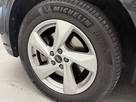 AUDI Q3 2.0 40 TFSI GASOLINA PERFORMANCE QUATTRO TIPTRONIC — foto 16