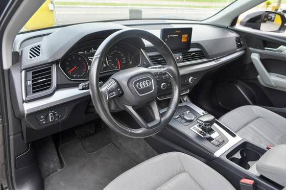 AUDI Q5 2.0 TFSI GASOLINA ATTRACTION S TRONIC — foto 8