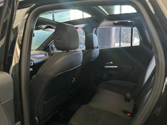 MERCEDES-BENZ GLA 200 1.3 MHEV AMG LINE 7G-DCT — foto 10