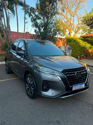 NISSAN KICKS 1.6 16V FLEXSTART EXCLUSIVE XTRONIC — foto 2