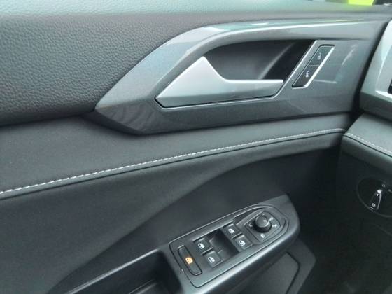 VOLKSWAGEN TAOS 1.4 250 TSI TOTAL FLEX HIGHLINE AUTOMÁTICO — foto 13