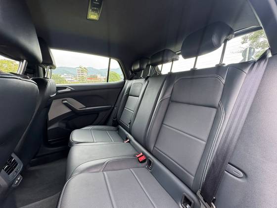 VOLKSWAGEN T-CROSS 1.4 250 TSI TOTAL FLEX HIGHLINE AUTOMÁTICO — foto 8