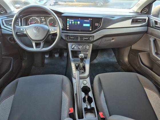 VOLKSWAGEN POLO 1.0 MPI TRACK MANUAL — foto 5