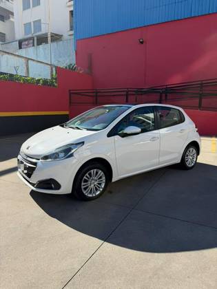 PEUGEOT 208 1.2 ALLURE 12V FLEX 4P MANUAL PEUGEOT 208 1.2 ALLURE 12V FLEX 4P MANUAL