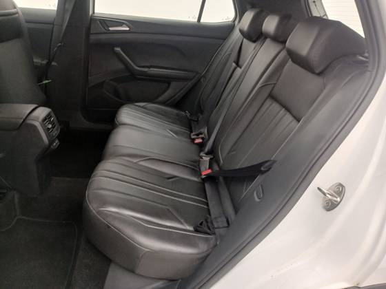 VOLKSWAGEN T-CROSS 1.4 250 TSI TOTAL FLEX HIGHLINE AUTOMÁTICO — foto 17