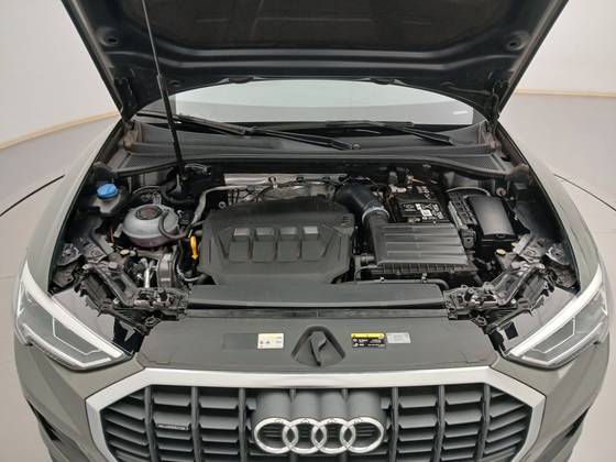 AUDI Q3 2.0 40 TFSI GASOLINA PRESTIGE QUATTRO TIPTRONIC — foto 10