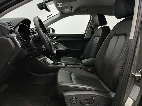 AUDI Q3 2.0 40 TFSI GASOLINA PRESTIGE QUATTRO TIPTRONIC — foto 16