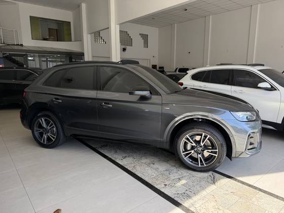 AUDI Q5 2.0 55 TFSIE PHEV PERFORMANCE BLACK QUATTRO S TRONIC — foto 3