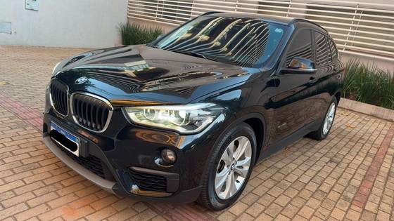 BMW X1 2.0 16V TURBO ACTIVEFLEX SDRIVE20I 4P AUTOMÁTICO BMW X1 2.0 16V TURBO ACTIVEFLEX SDRIVE20I 4P AUTOMÁTICO