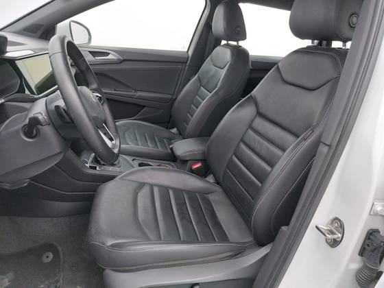 VOLKSWAGEN TAOS 1.4 250 TSI TOTAL FLEX HIGHLINE AUTOMÁTICO — foto 16