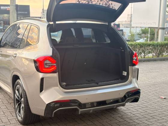 BMW iX3 ELÉTRICO M SPORT — foto 9