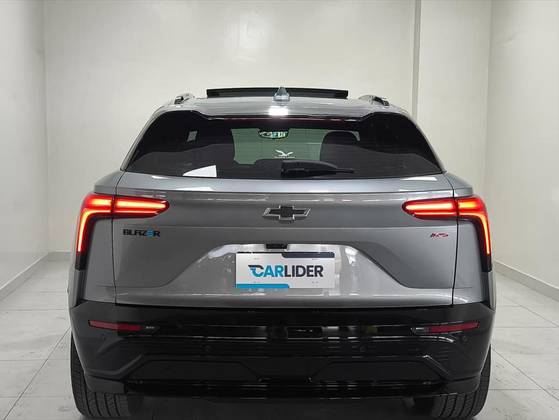 CHEVROLET BLAZER EV 102 KW ELÉTRICO RS — foto 12