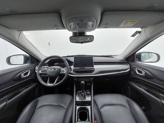 JEEP COMPASS 1.3 T270 TURBO FLEX LONGITUDE AT6 — foto 15