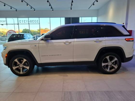 JEEP GRAND CHEROKEE 2.0 TURBO HÍBRIDO 4XE AT8 — foto 6