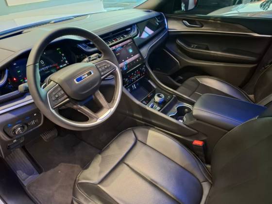 JEEP GRAND CHEROKEE 2.0 TURBO HÍBRIDO 4XE AT8 — foto 10