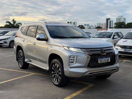 MITSUBISHI PAJERO SPORT 2.4 16V MIVEC TURBO DIESEL HPE AWD AUTOMÁTICO — foto 2