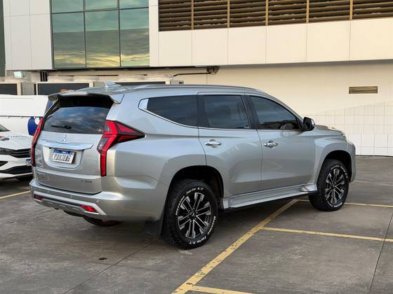 MITSUBISHI PAJERO SPORT 2.4 16V MIVEC TURBO DIESEL HPE AWD AUTOMÁTICO — foto 4