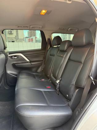 MITSUBISHI PAJERO SPORT 2.4 16V MIVEC TURBO DIESEL HPE AWD AUTOMÁTICO — foto 7