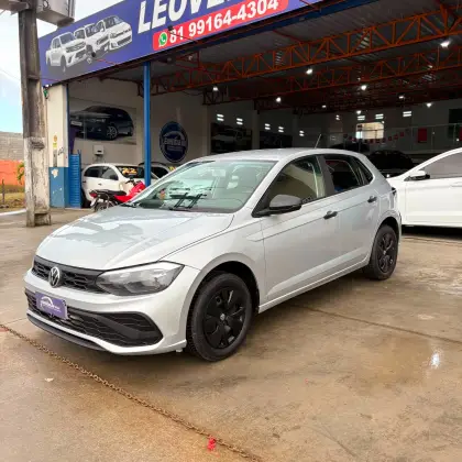 Carro 1.0 MPI TRACK MANUAL