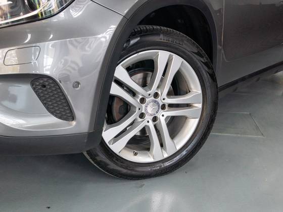 MERCEDES-BENZ GLA 200 1.6 CGI ADVANCE 16V TURBO FLEX 4P AUTOMÁTICO — foto 9