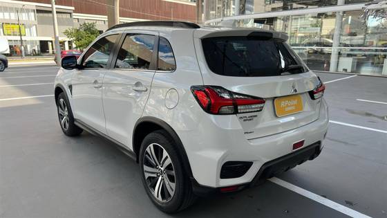MITSUBISHI OUTLANDER SPORT 2.0 MIVEC FLEX HPE AUTOMÁTICO — foto 4
