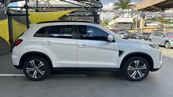 MITSUBISHI OUTLANDER SPORT 2.0 MIVEC FLEX HPE AUTOMÁTICO — foto 8