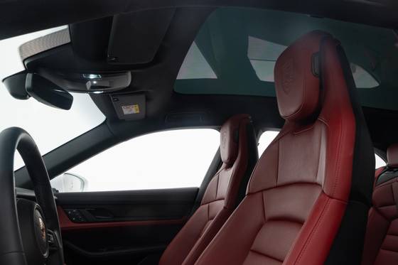 PORSCHE TAYCAN 4S CROSS TURISMO ELÉTRICO — foto 10