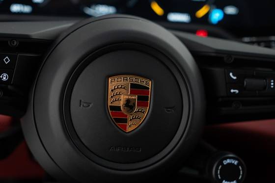 PORSCHE TAYCAN 4S CROSS TURISMO ELÉTRICO — foto 15