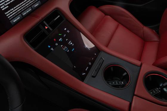PORSCHE TAYCAN 4S CROSS TURISMO ELÉTRICO — foto 18