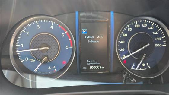 TOYOTA HILUX SW4 2.8 D-4D TURBO DIESEL SRX 7L 4X4 AUTOMÁTICO — foto 10