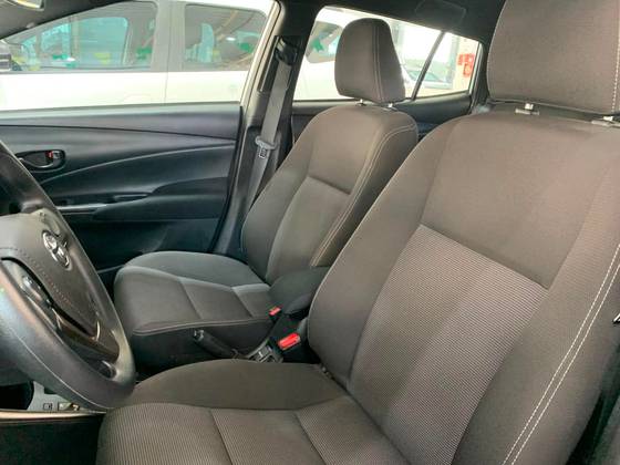 TOYOTA YARIS 1.5 16V FLEX XL MULTIDRIVE — foto 4