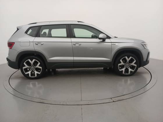 VOLKSWAGEN TAOS 1.4 250 TSI TOTAL FLEX HIGHLINE AUTOMÁTICO — foto 6