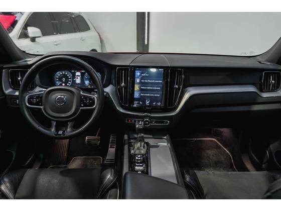 VOLVO XC60 2.0 T5 GASOLINA R-DESIGN AWD GEARTRONIC — foto 16