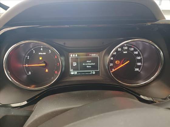 CHEVROLET MONTANA 1.2 TURBO FLEX LT MANUAL — foto 8
