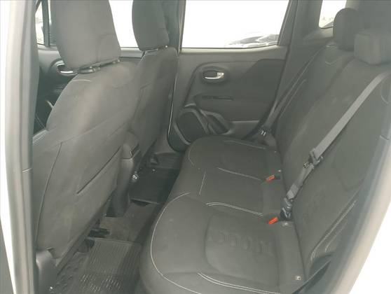 JEEP RENEGADE 1.3 T270 TURBO FLEX AT6 — foto 11