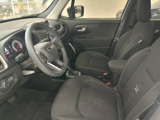 JEEP RENEGADE 1.3 T270 TURBO FLEX AT6 — foto 12