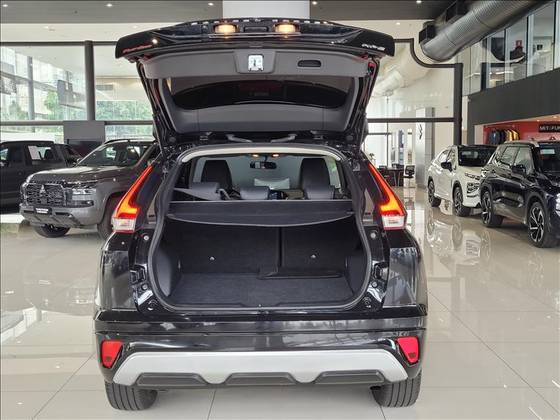 MITSUBISHI ECLIPSE CROSS 1.5 MIVEC TURBO GASOLINA HPE CVT — foto 8
