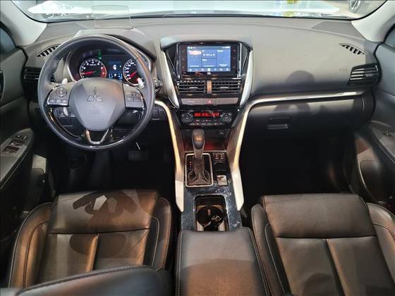 MITSUBISHI ECLIPSE CROSS 1.5 MIVEC TURBO GASOLINA HPE CVT — foto 11