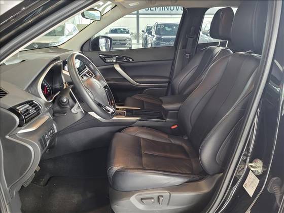 MITSUBISHI ECLIPSE CROSS 1.5 MIVEC TURBO GASOLINA HPE CVT — foto 14