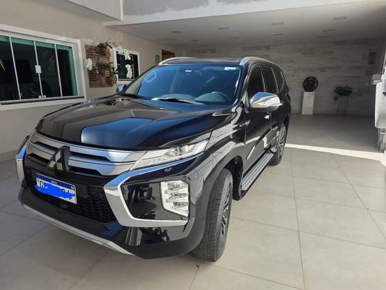 MITSUBISHI PAJERO SPORT 2.4 16V MIVEC TURBO DIESEL HPE-S AWD AUTOMÁTICO MITSUBISHI PAJERO SPORT 2.4 16V MIVEC TURBO DIESEL HPE-S AWD AUTOMÁTICO