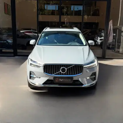 VOLVO XC60 2.0 T8 RECHARGE PLUS AWD GEARTRONIC VOLVO XC60 2.0 T8 RECHARGE PLUS AWD GEARTRONIC