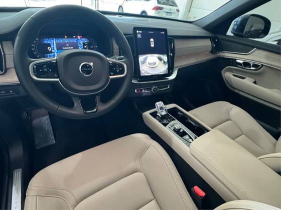 VOLVO XC90 2.0 T8 PHEV PLUS AWD GEARTRONIC — foto 9