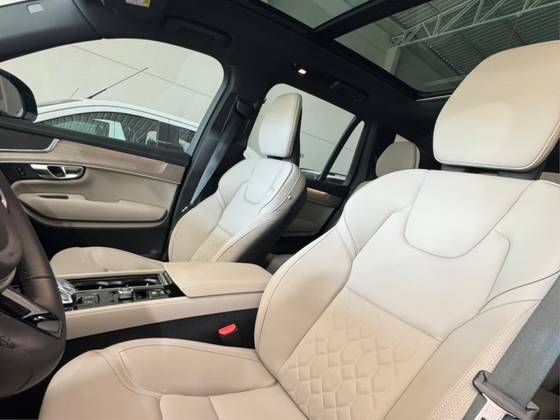 VOLVO XC90 2.0 T8 PHEV PLUS AWD GEARTRONIC — foto 10