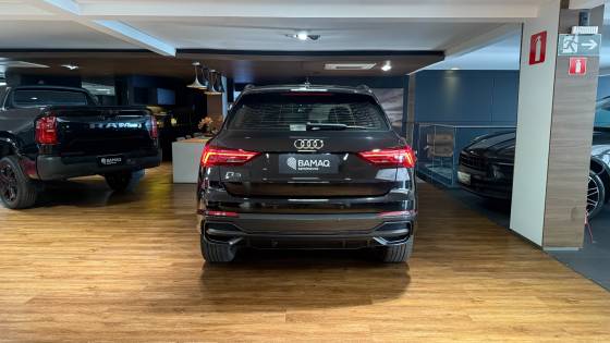 AUDI Q3 2.0 40 TFSI GASOLINA PERFORMANCE BLACK QUATTRO TIPTRONIC — foto 5
