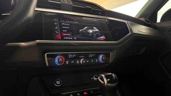 AUDI Q3 2.0 40 TFSI GASOLINA PERFORMANCE BLACK QUATTRO TIPTRONIC — foto 14