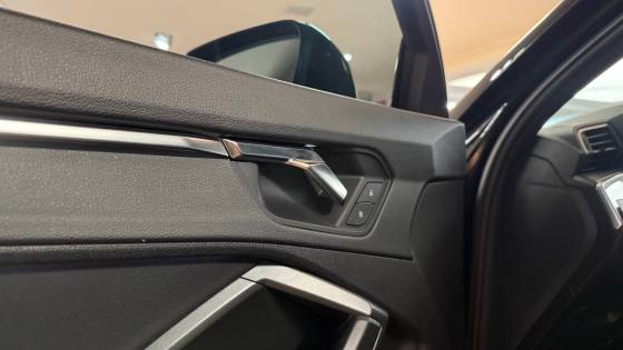 AUDI Q3 2.0 40 TFSI GASOLINA PERFORMANCE BLACK QUATTRO TIPTRONIC — foto 16