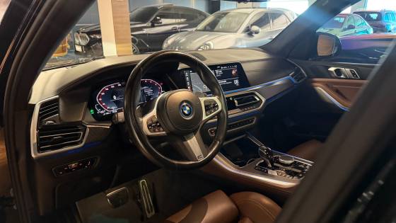 BMW X5 3.0 I6 TURBO HÍBRIDO XDRIVE45E M SPORT AUTOMÁTICO — foto 7