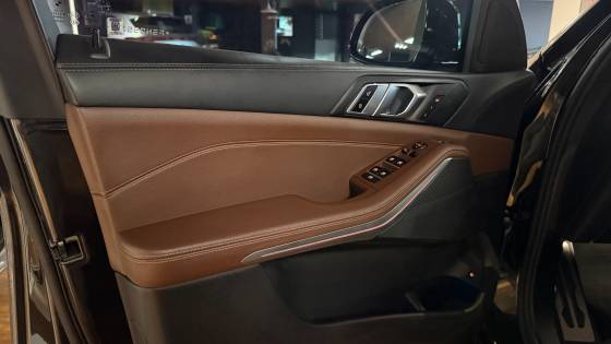 BMW X5 3.0 I6 TURBO HÍBRIDO XDRIVE45E M SPORT AUTOMÁTICO — foto 16